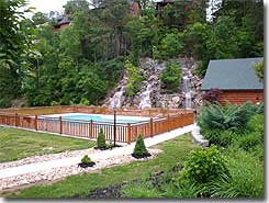 Laughing Bear Retreat vacation rental cabin Pigeon Forge / Sevierville Tenness2
